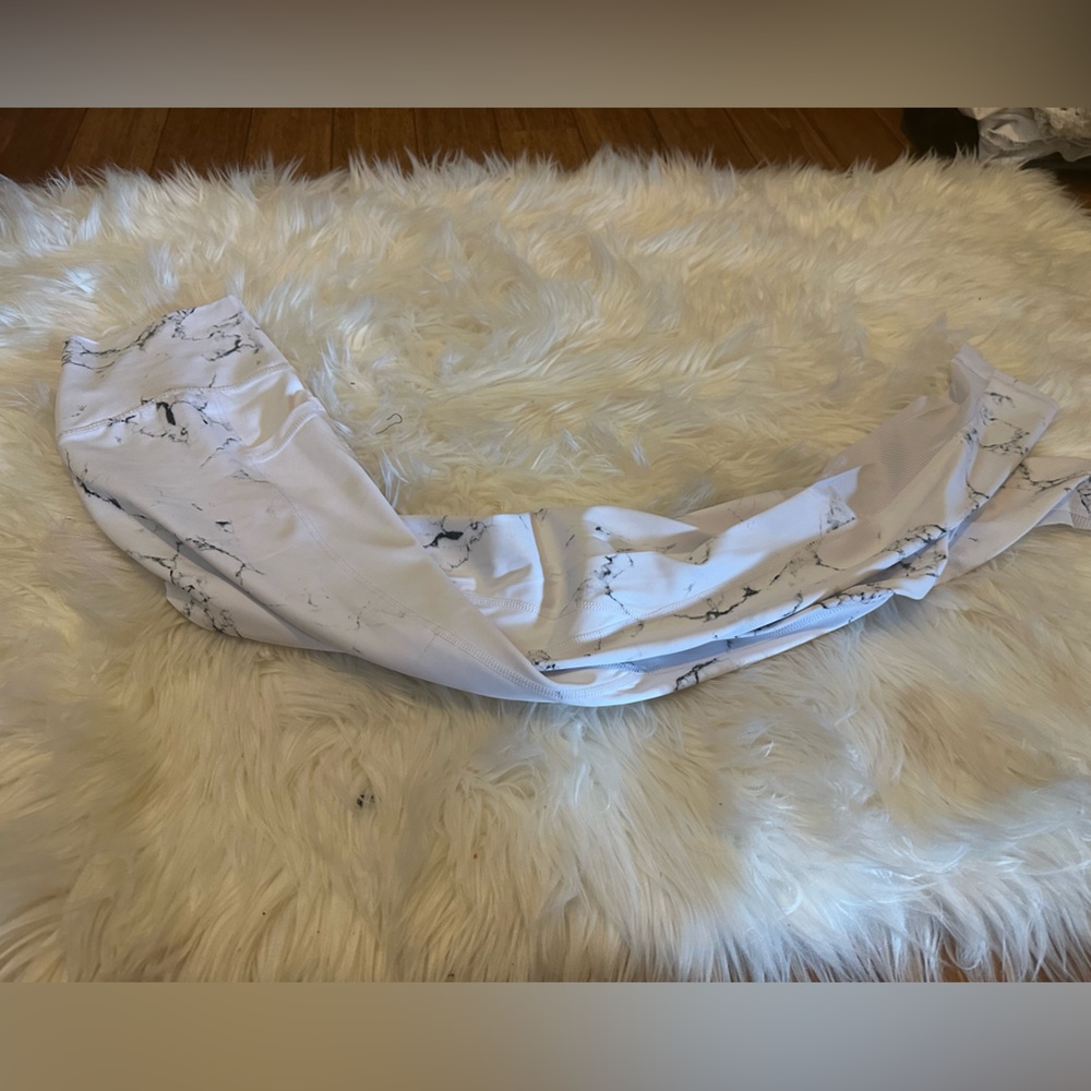 Buffbunny marble leggings